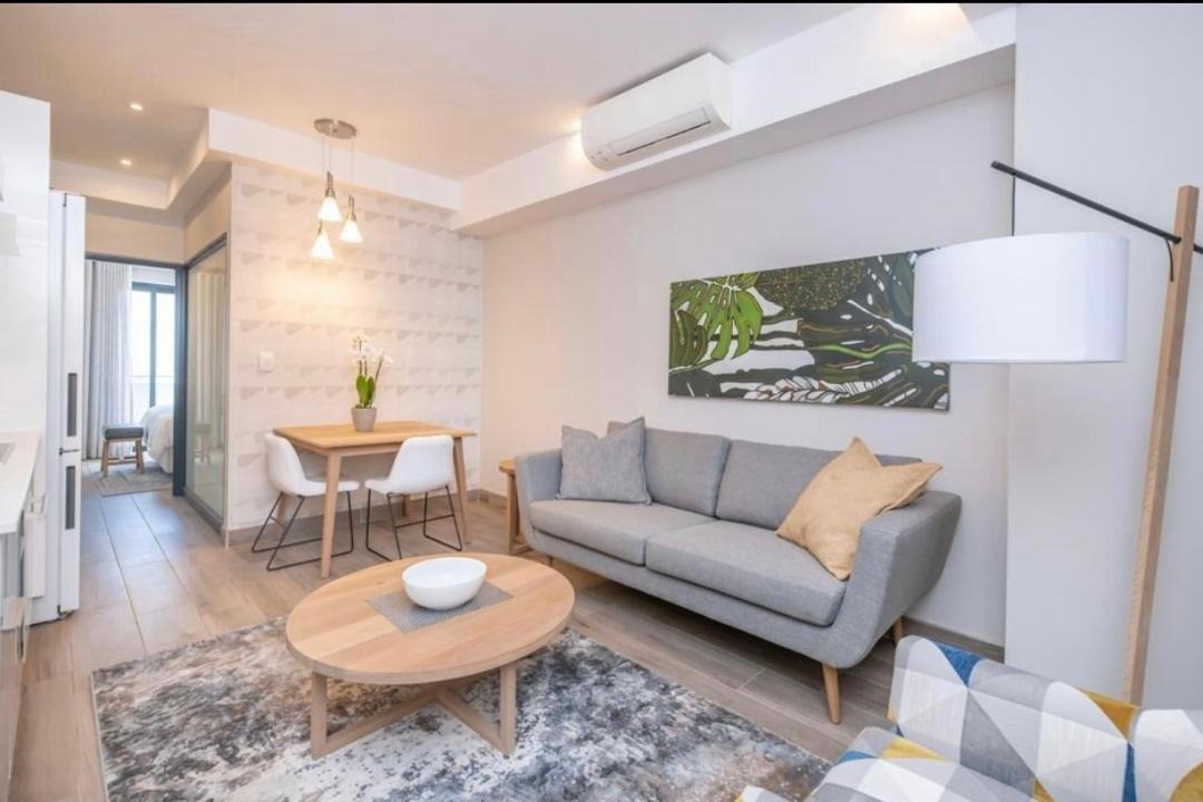 Photo of Livingroom in Menlo Park