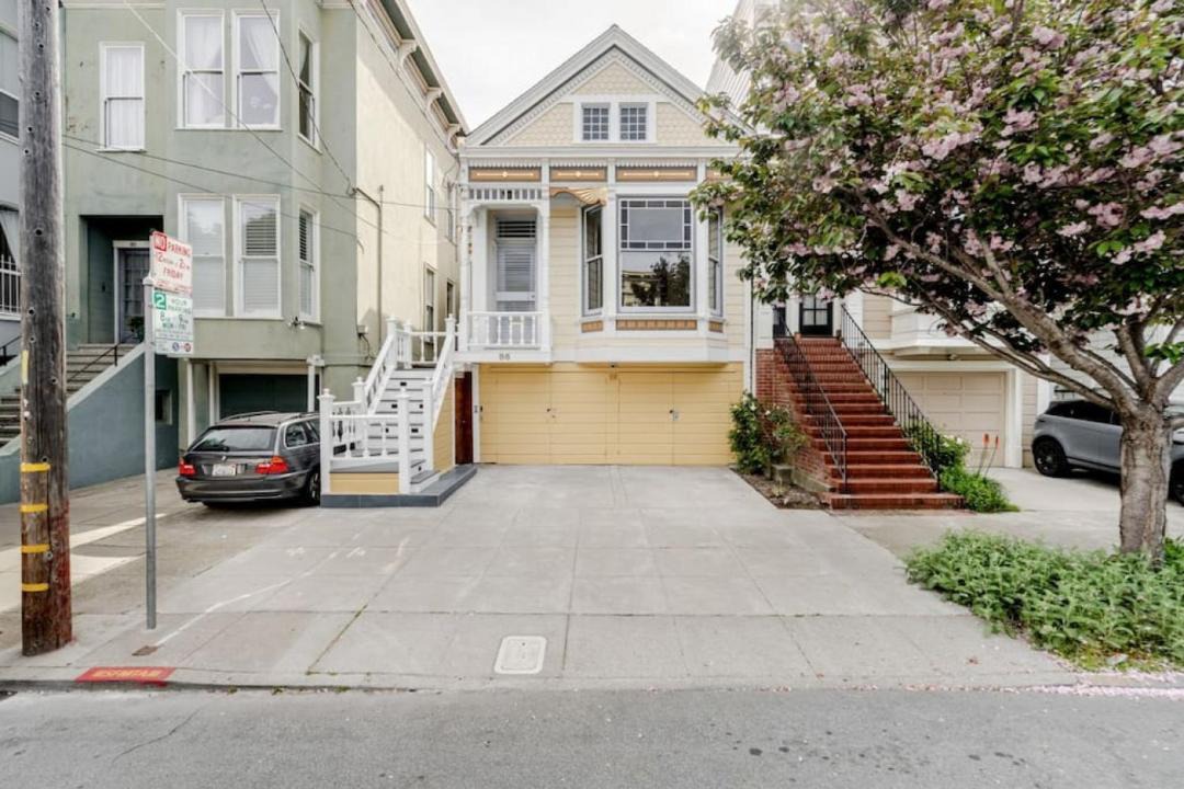 Photo of Buildings in Lower Haight