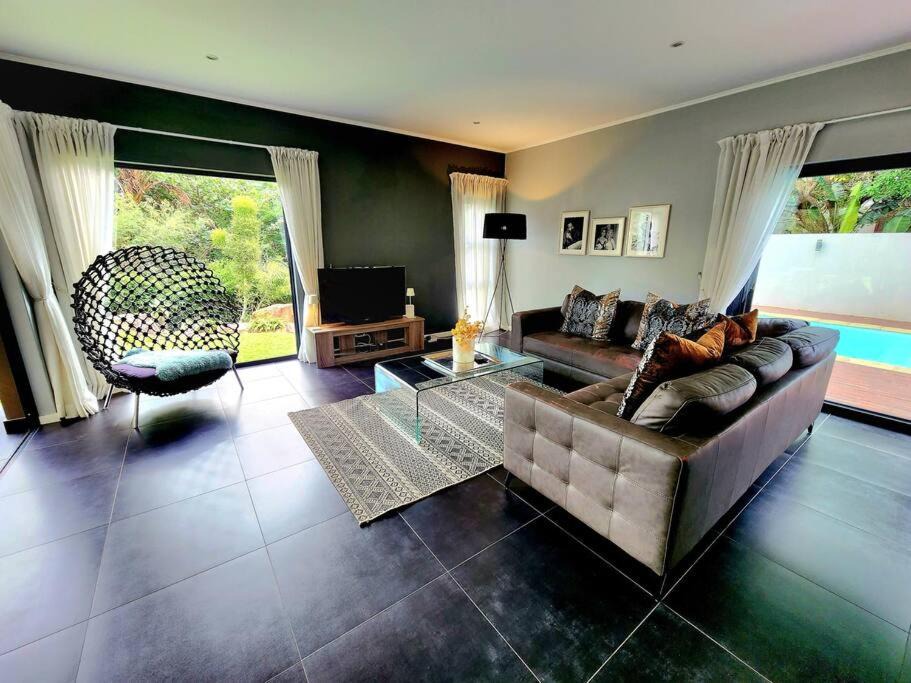 Photo of Livingroom in Pennington
