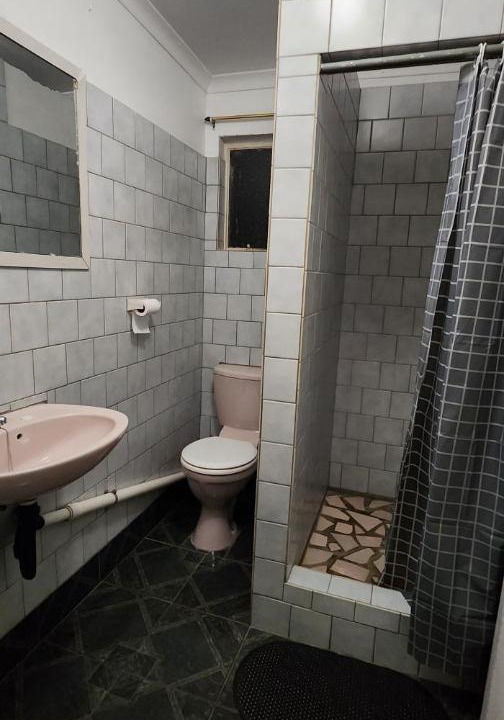 Photo of Bathroom in Linden