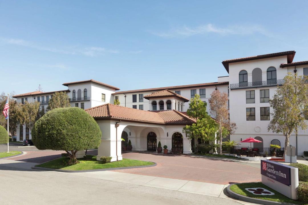 Photo of Others in Cupertino