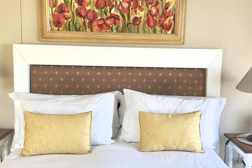 Photo of Bedroom in Pinnacle Point