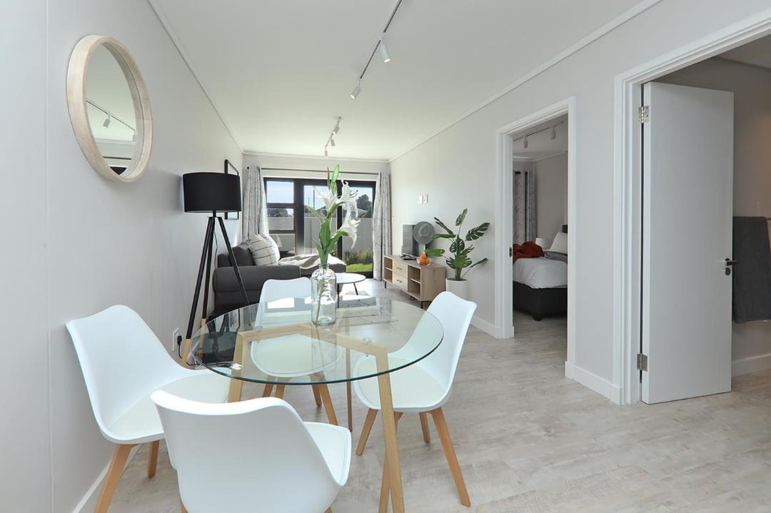 Photo of Livingroom in Milnerton