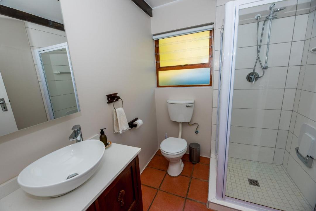 Photo of Bathroom in George