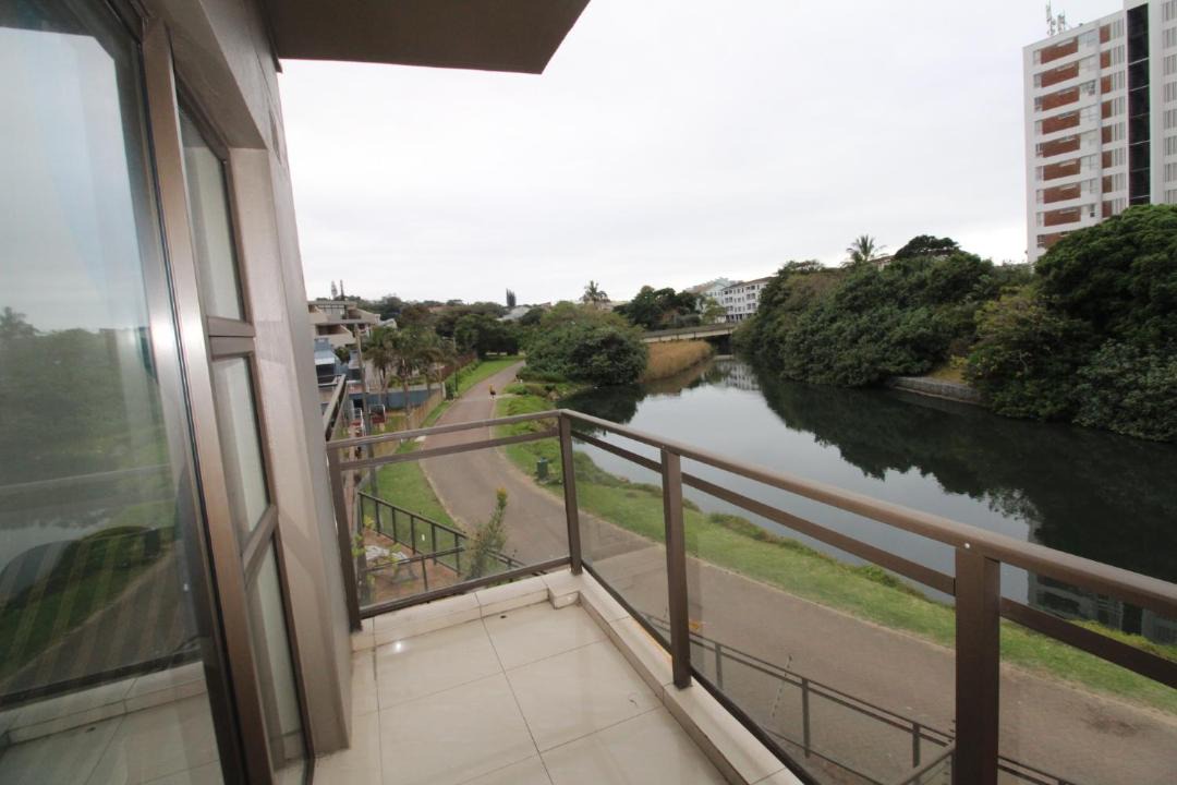 Photo of Patio Balcony in Margate Beach