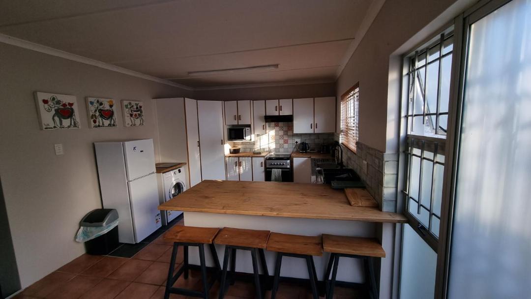 Photo of Livingroom in Beacon Bay