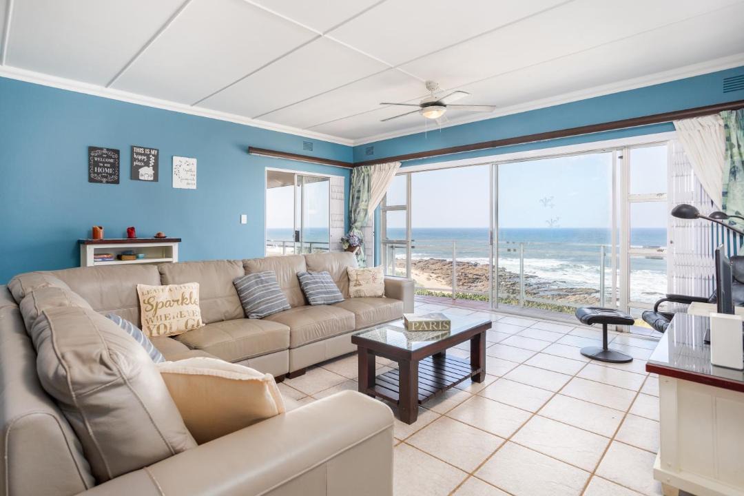 Photo of Livingroom in Manaba Beach