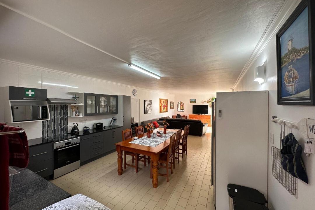 Photo of Kitchen in Mountainside