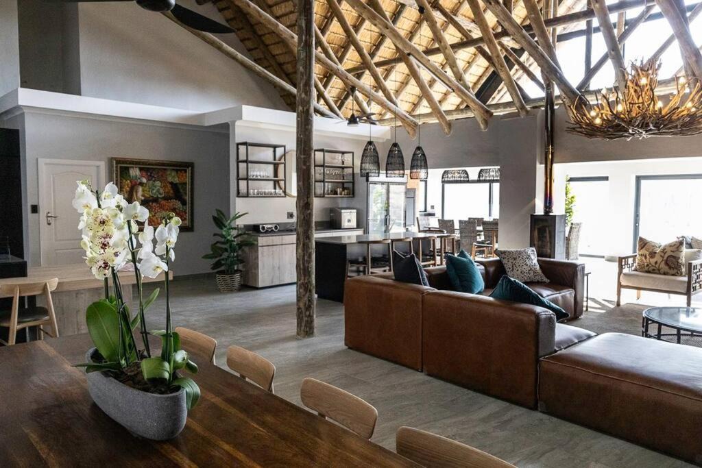 Photo of Livingroom in Mpofana