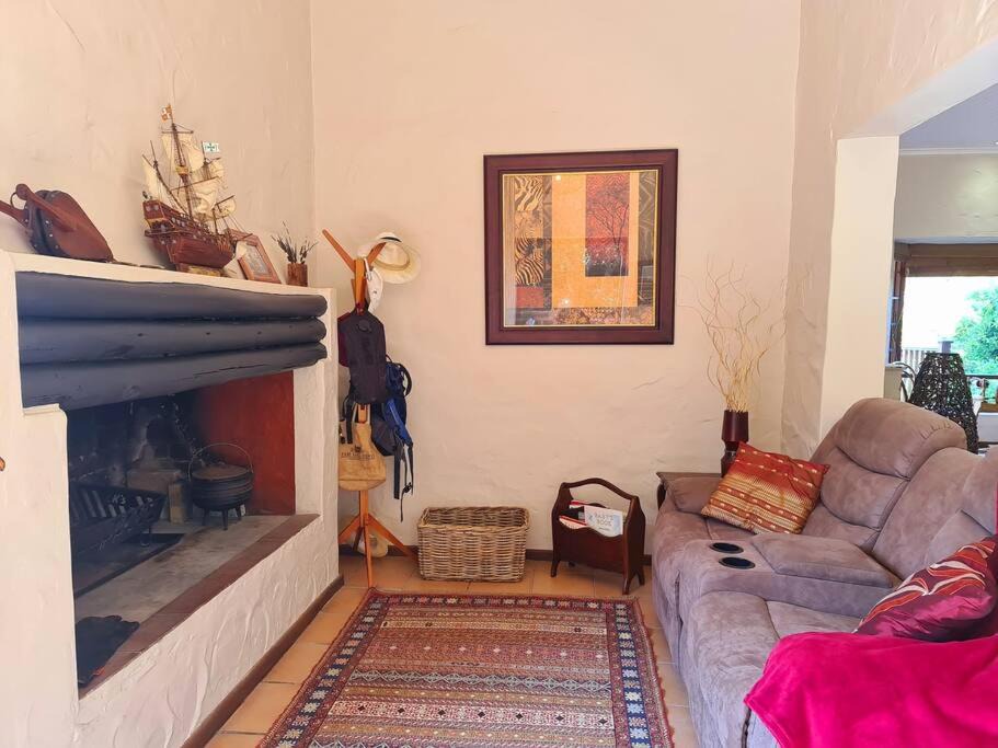 Photo of Livingroom in Kenton on Sea
