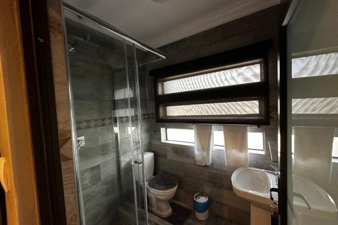 Photo of Bathroom in Silverton