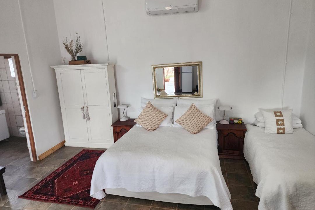 Photo of Bedroom in Thembelihle