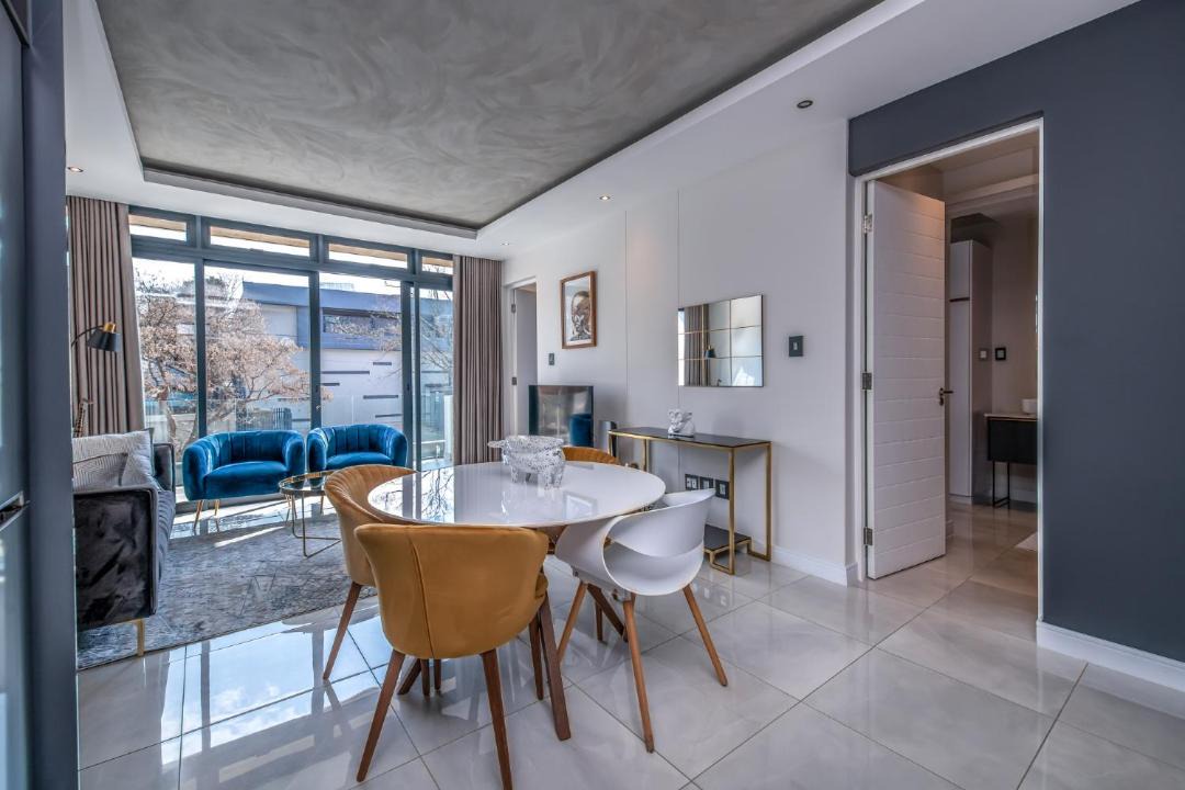 Photo of Livingroom in Houghton Estate
