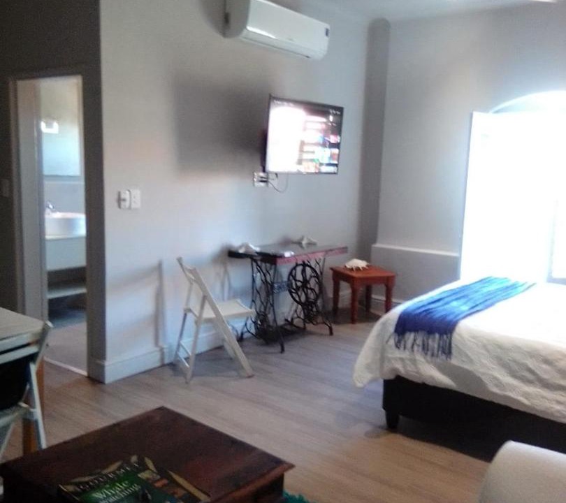Photo of Livingroom in Hermanus City-Centre