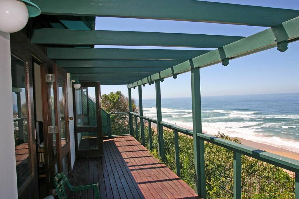 Photo of Patio Balcony in Wilderness Beach