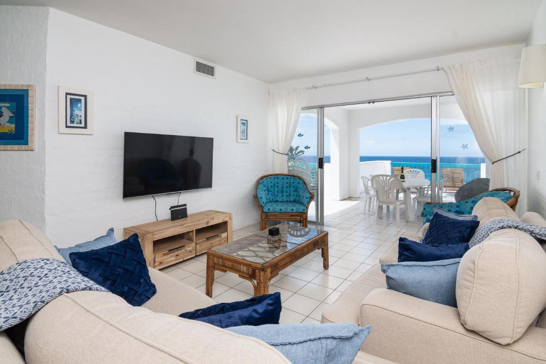 Photo of Livingroom in Shaka's Rock