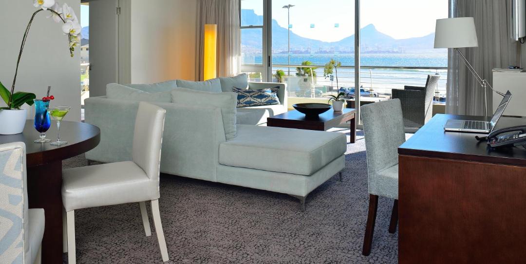 Photo of Livingroom in Lagoon Beach
