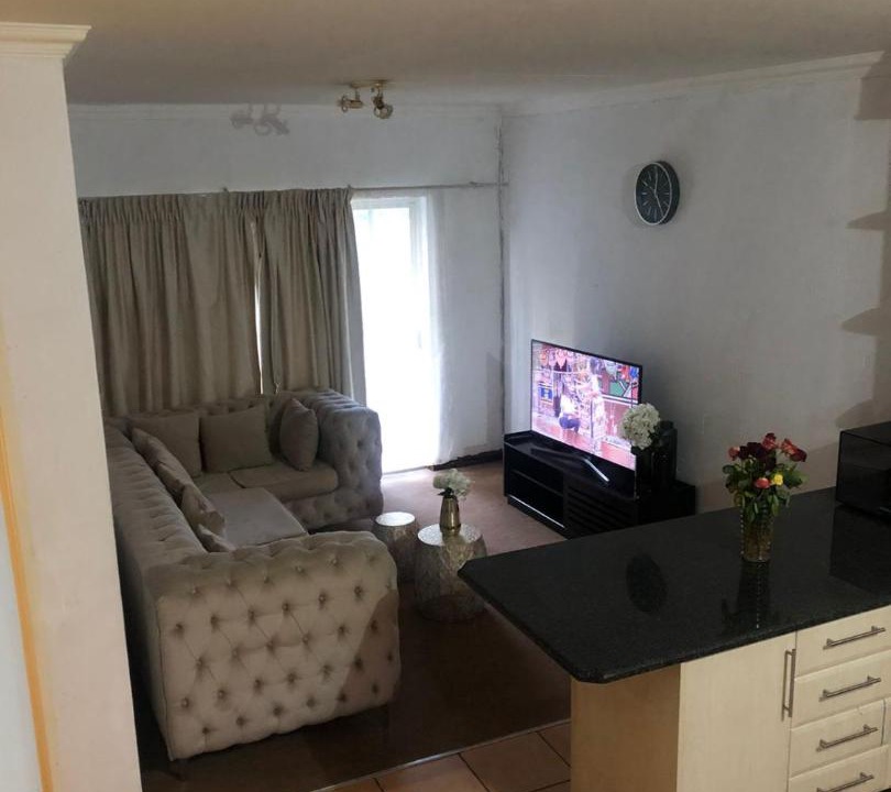 Photo of Livingroom in Edenvale