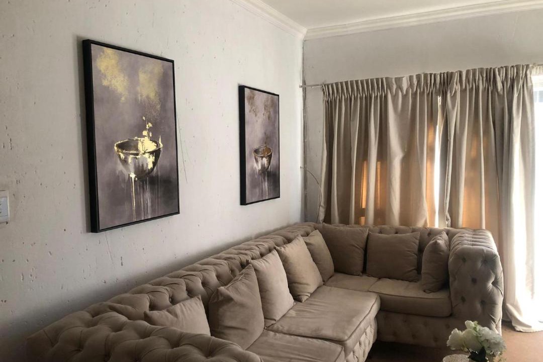 Photo of Livingroom in Edenvale
