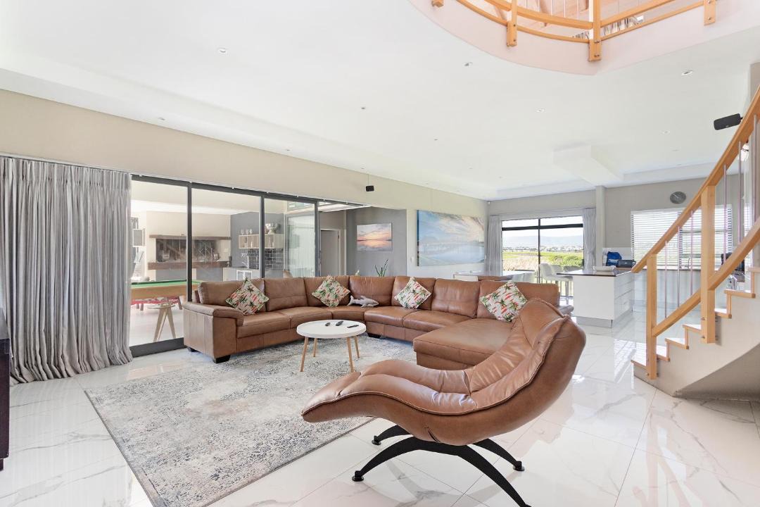 Photo of Livingroom in Sunset Beach