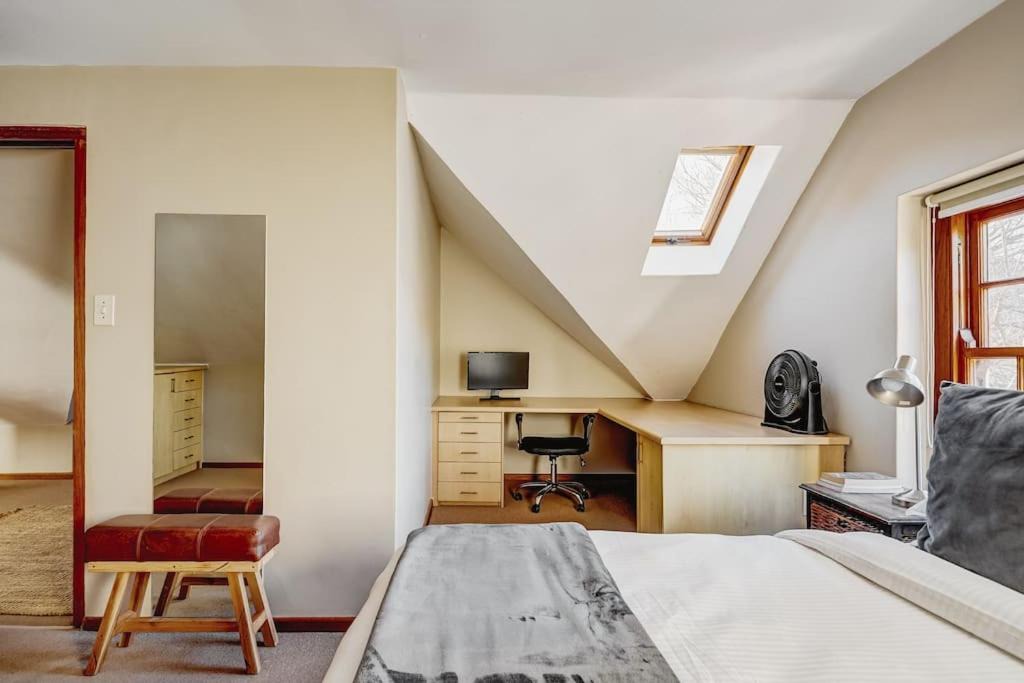 Photo of Bedroom in Cape Winelands