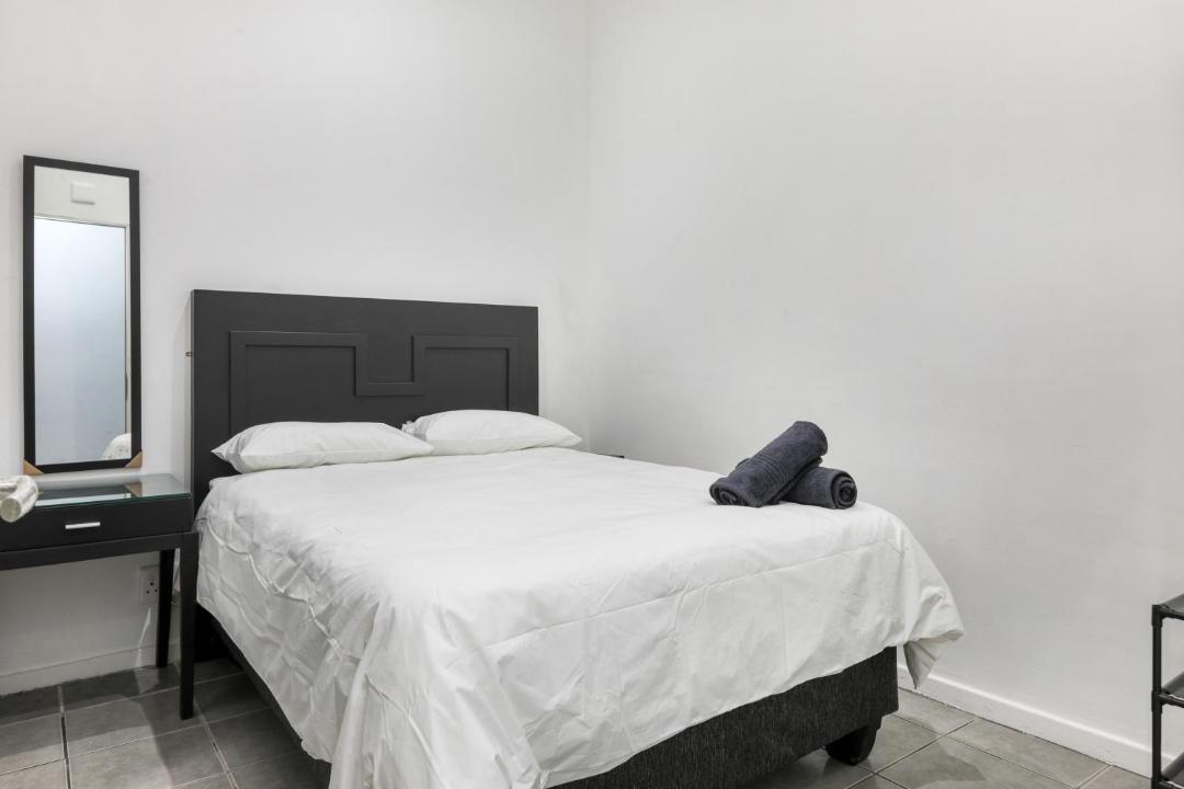 Photo of Bedroom in Sea Point