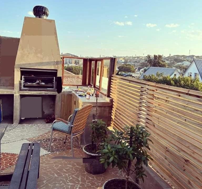 Photo of Patio Balcony in Jeffreys Bay