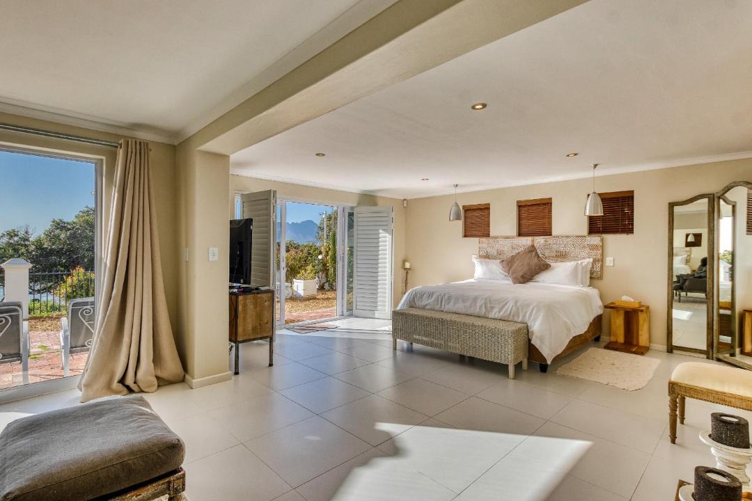 Photo of Bedroom in Gordons Bay Central
