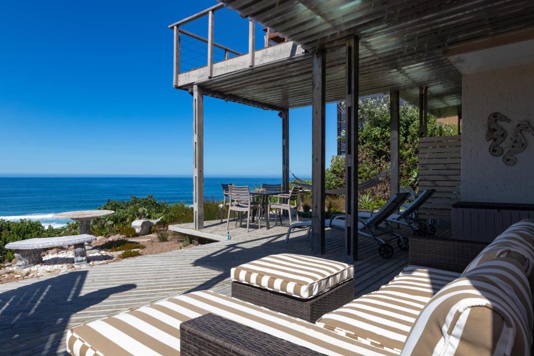 Photo of Patio Balcony in Wilderness Beach