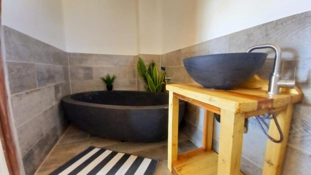 Photo of Bathroom in Parys