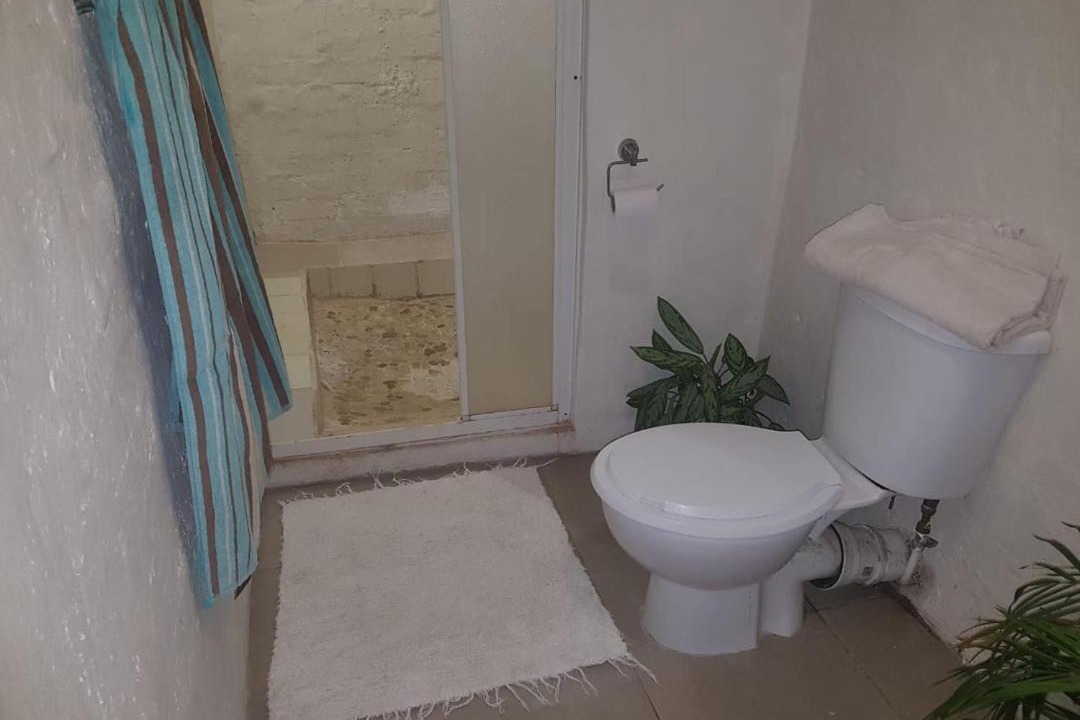 Photo of Bathroom in Bluff