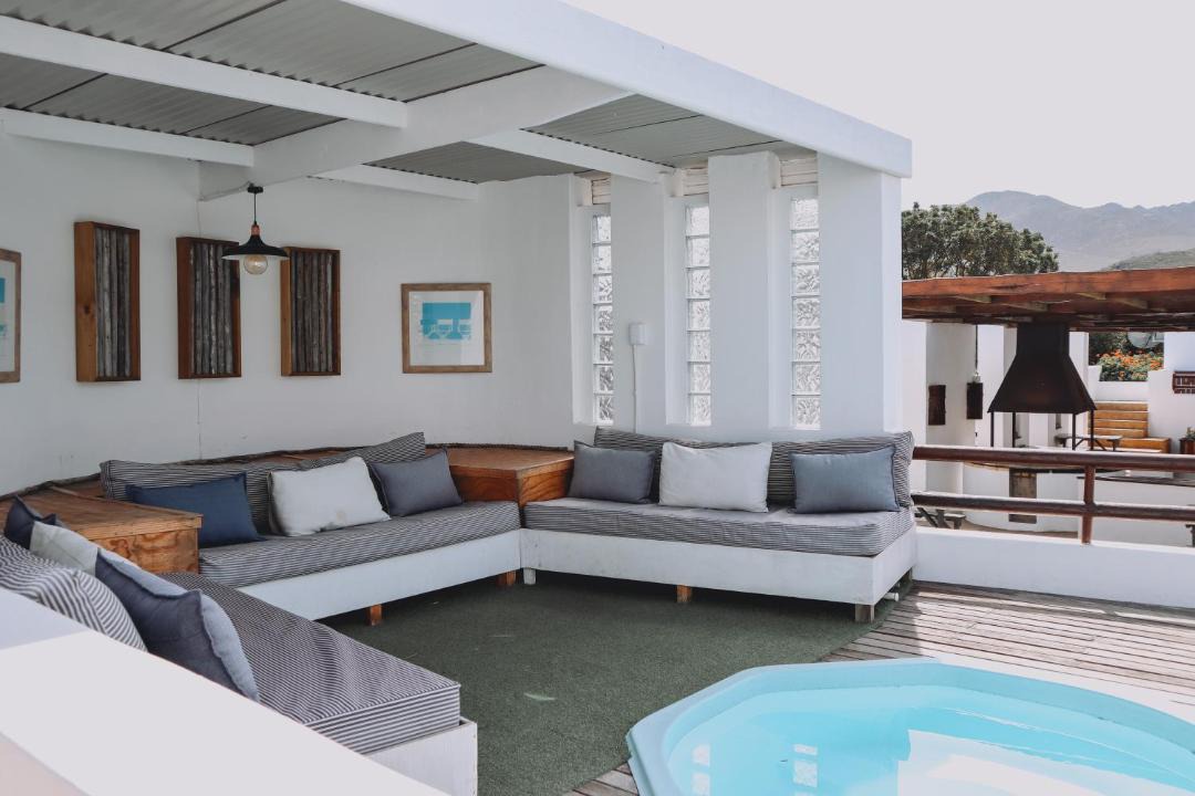 Photo of Livingroom in Kareedouw