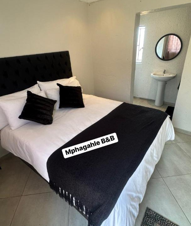 Photo of Others in Elias Motsoaledi