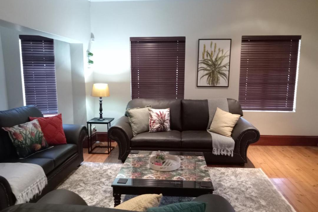 Photo of Livingroom in Primrose
