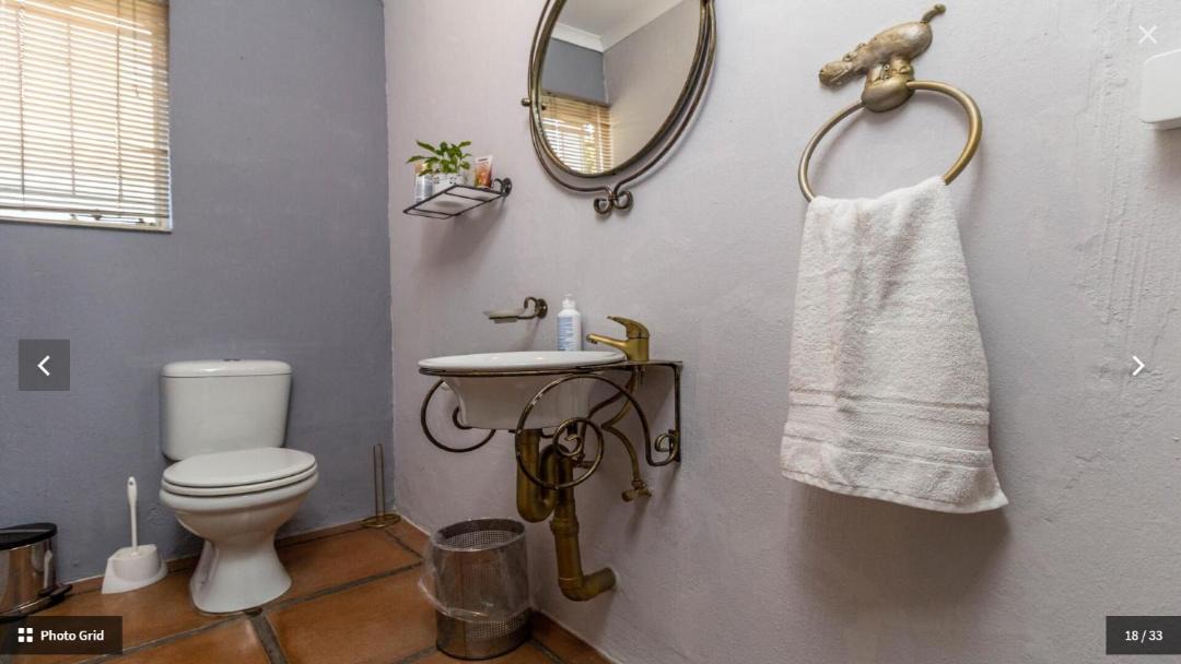 Photo of Bathroom in Greater Johannesburg Metropolitan Area