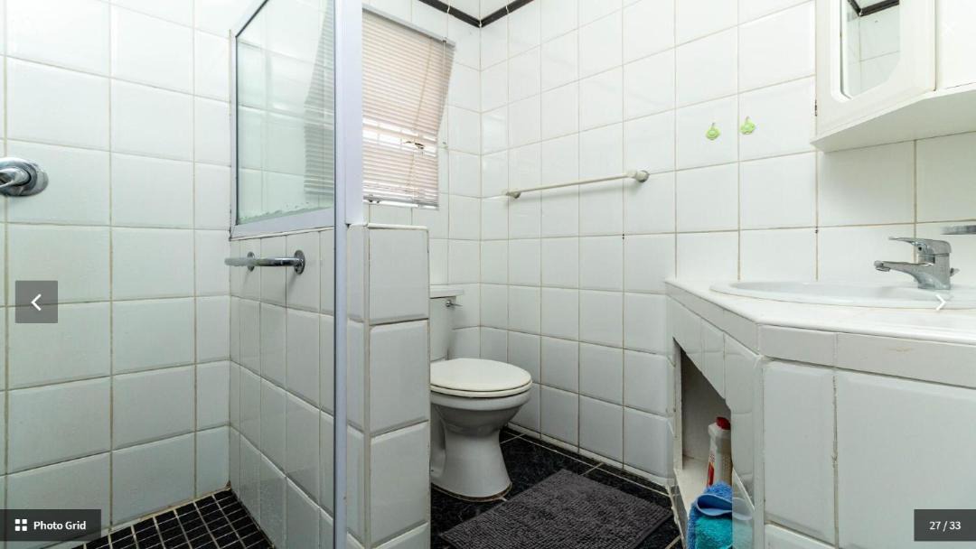 Photo of Bathroom in Greater Johannesburg Metropolitan Area