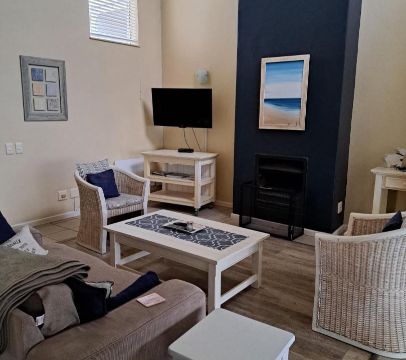Photo of Livingroom in Pinnacle Point