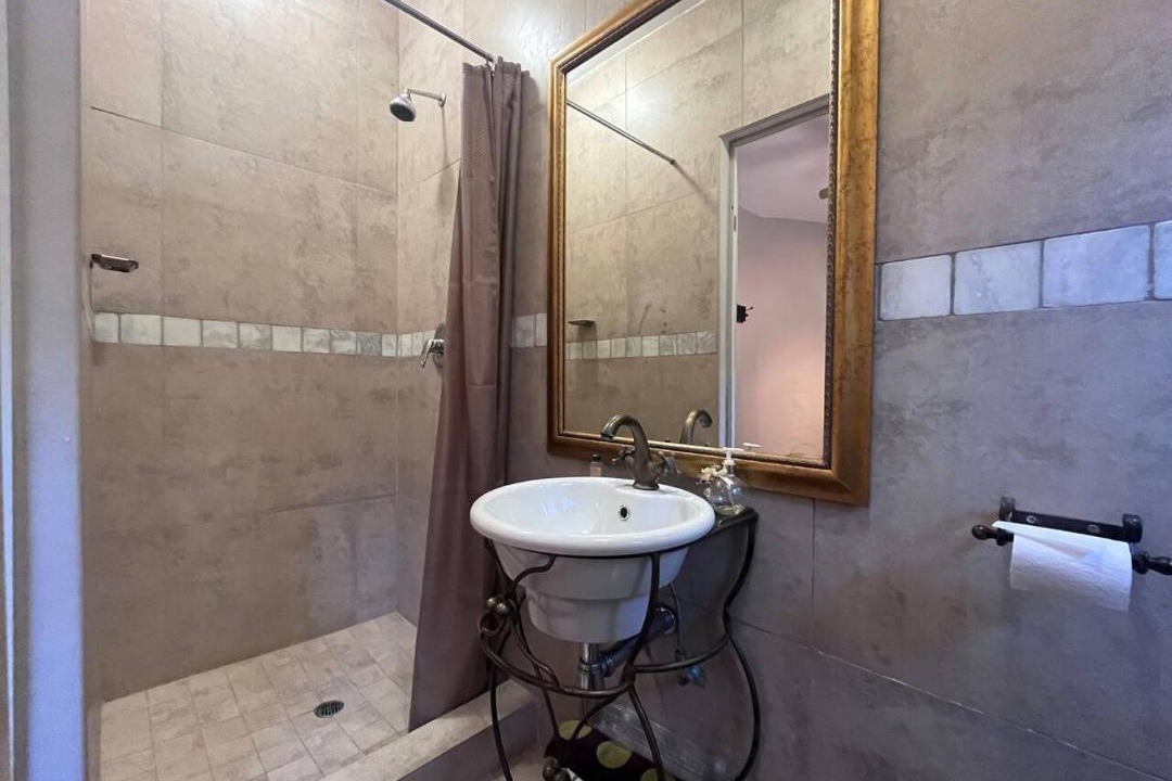 Photo of Bathroom in Haenertsburg