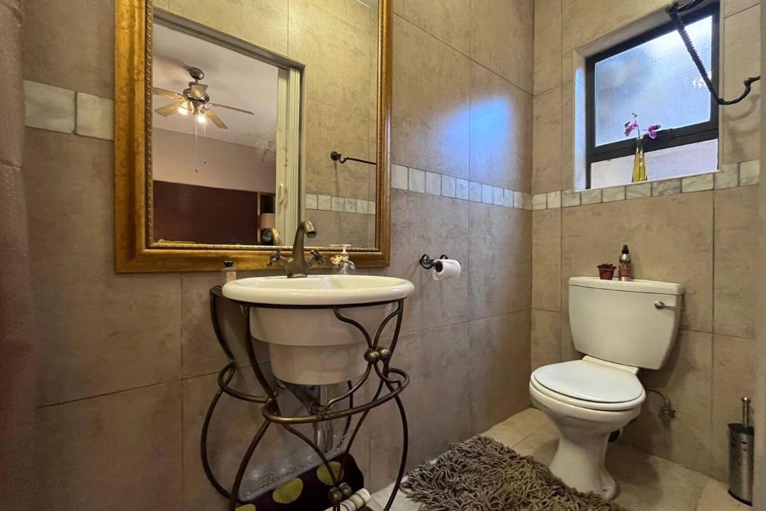 Photo of Bathroom in Haenertsburg