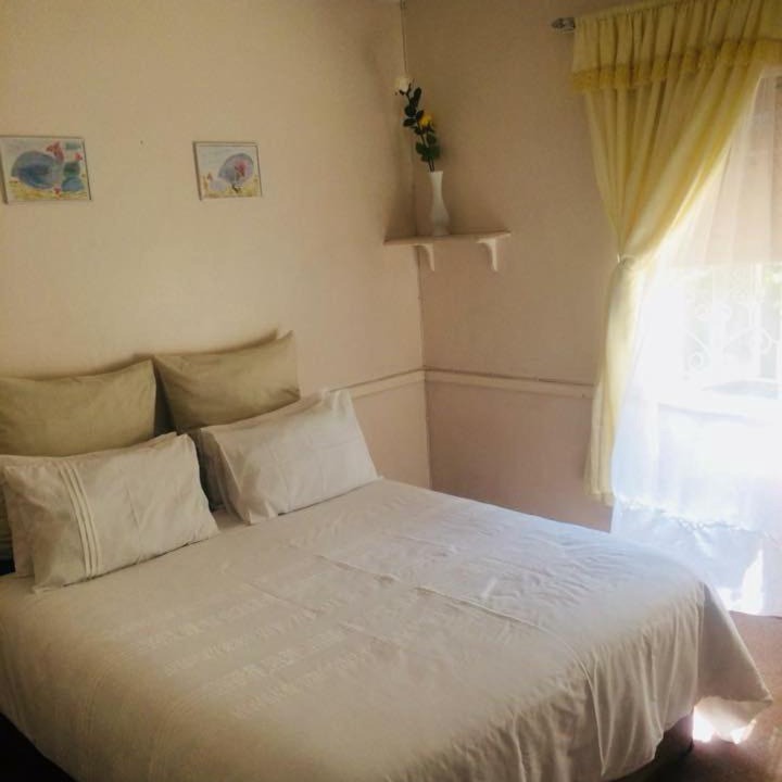 Photo of Bedroom in Bloemfontein