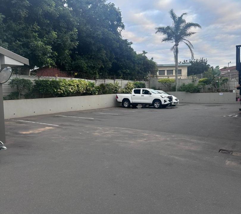 Photo of Others in La Lucia