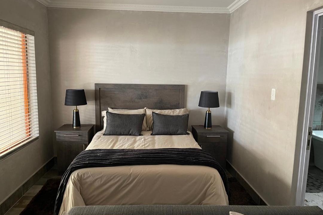 Photo of Bedroom in Kirkwood
