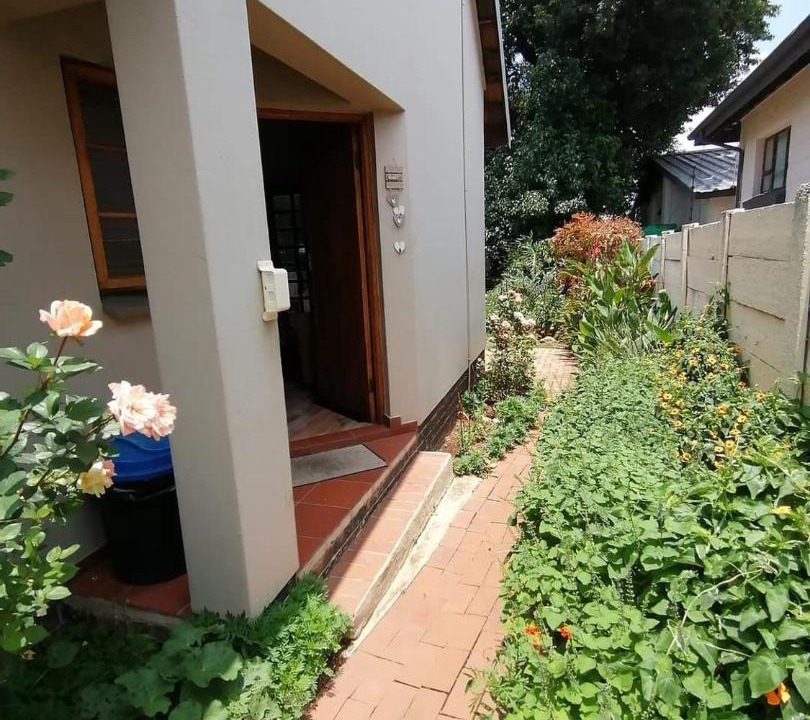 Photo of Others in Alberton
