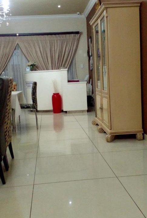 Photo of Others in Greater Johannesburg Metropolitan Area