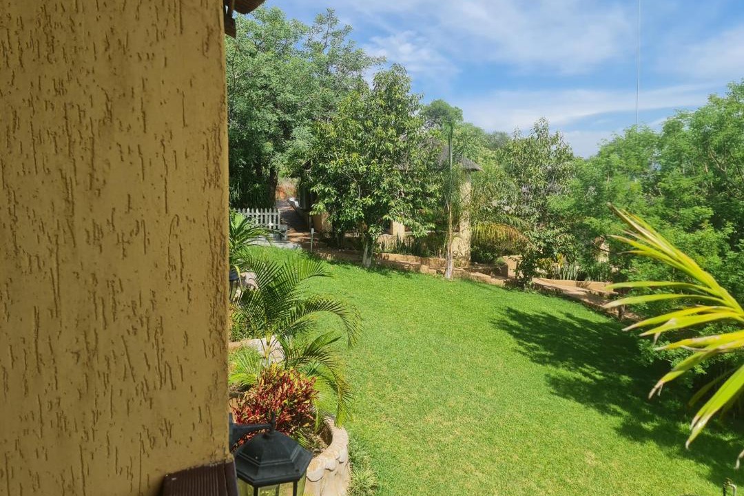Photo of Patio Balcony in Tshituni
