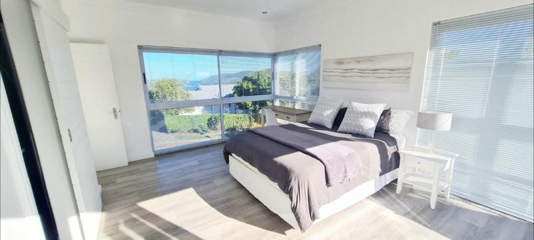 Photo of Bedroom in Paradise