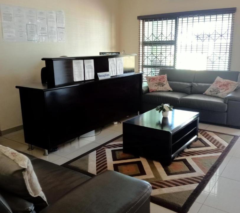 Photo of Livingroom in Emalahleni