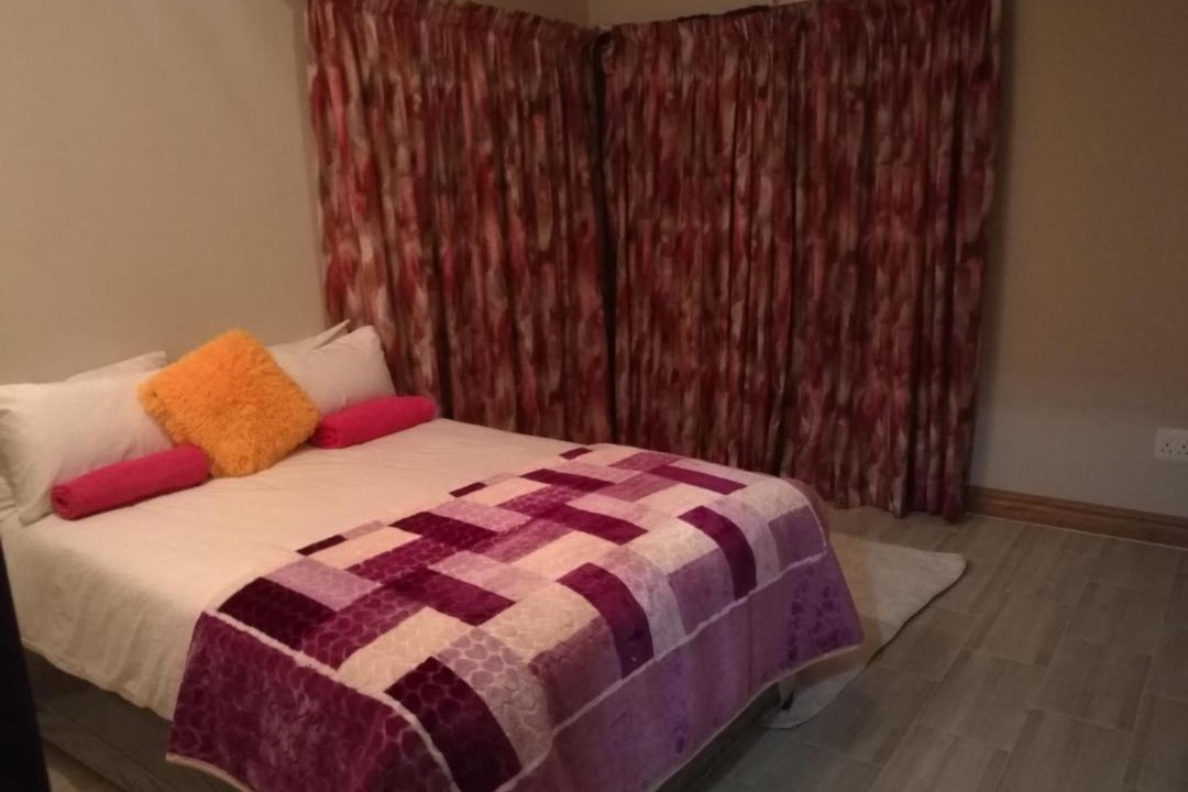 Photo of Bedroom in Benoni