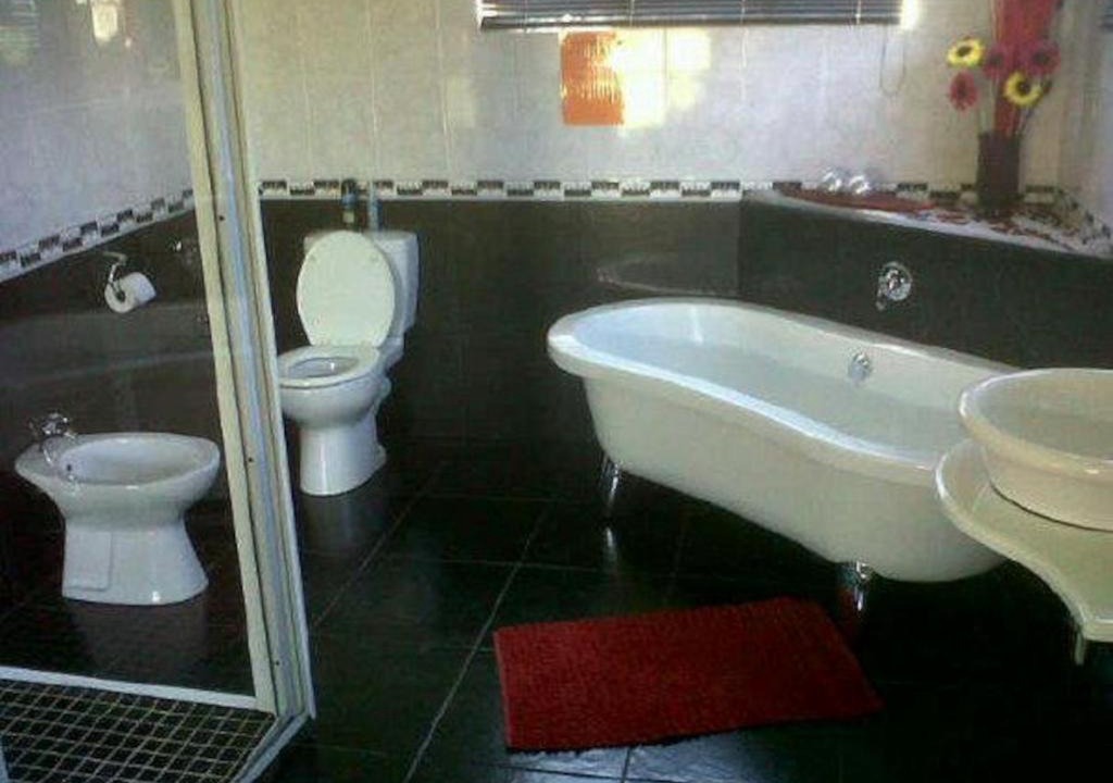 Photo of Bathroom in Ga-Segonyana