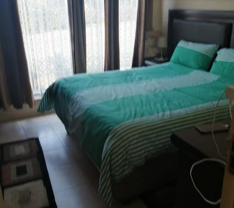 Photo of Bedroom in Marina Beach